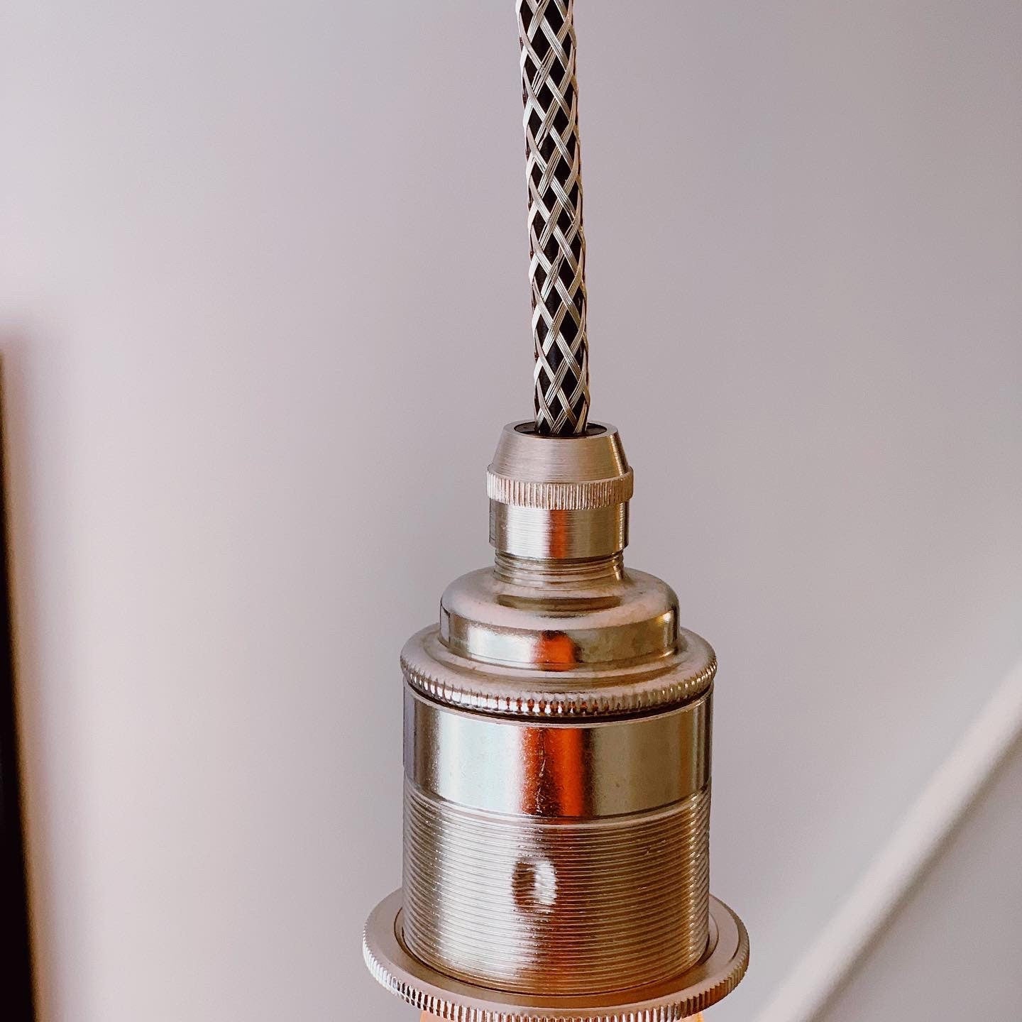 Brushed chrome single pendant (without bulbs)