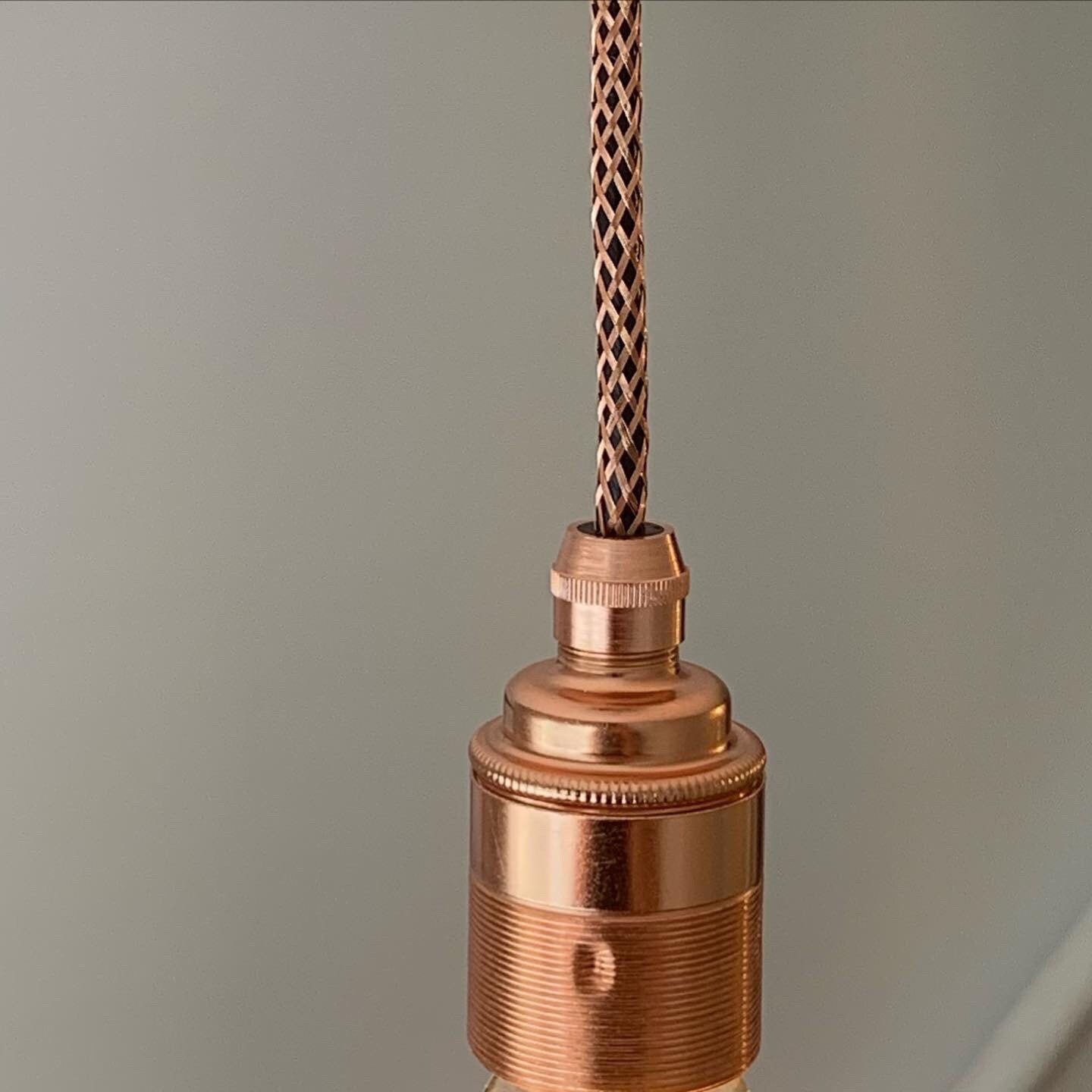 Polished copper single pendant (without bulb)
