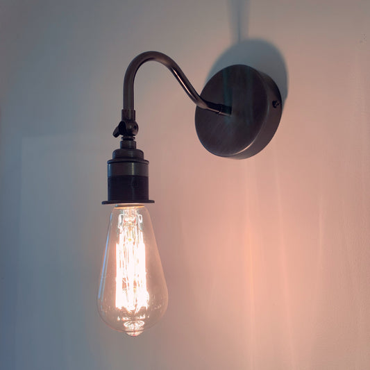 Dark pewter wall light (without bulb)